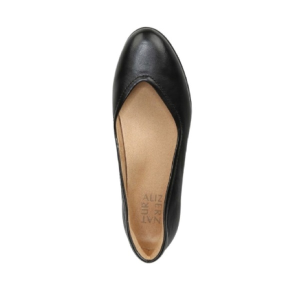 Naturalizer Vivienne Ballet Flat - Picture 9 of 12